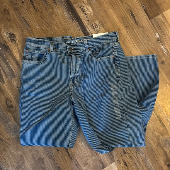 NWT American Eagle Striped Super High Rise Baggy Straight Jeans - Picture 3 of 5
